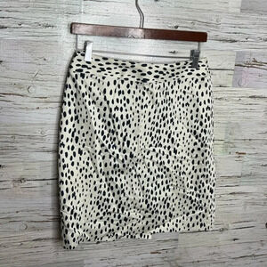 Banana republic white black pencil  skirt size 6